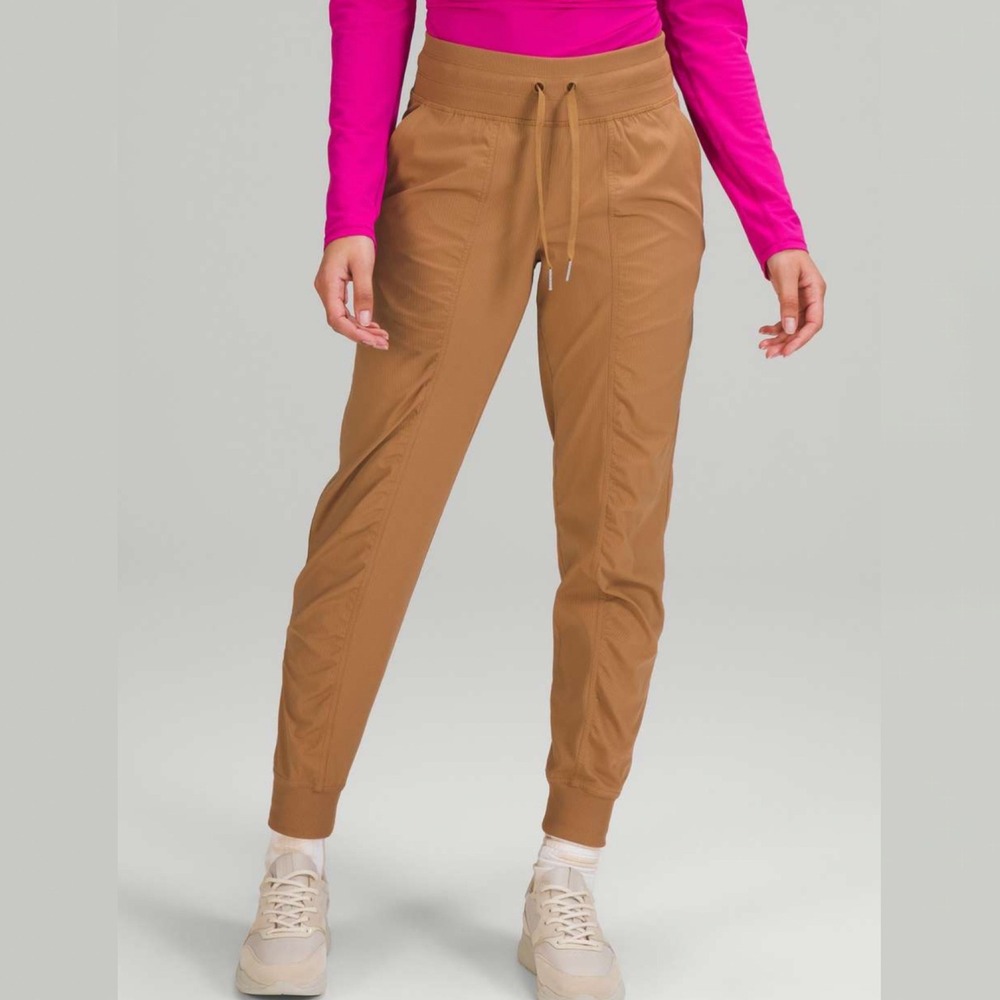Lululemon Dance Studio Joggers Size 10 Bold Beige Swift W5BPJS Athletic Pants
